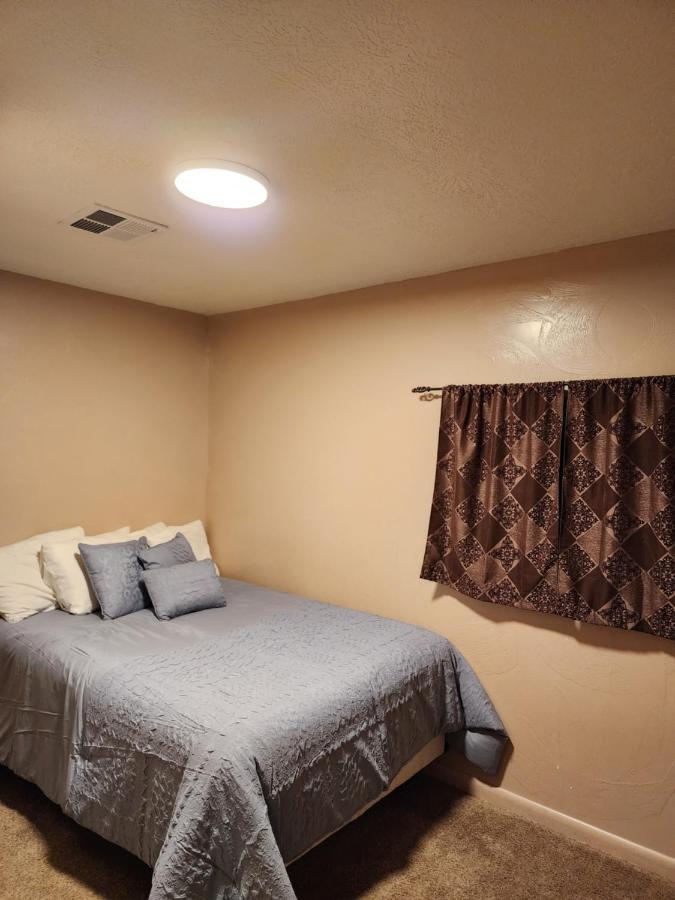 2 Bedroom Holiday Home Тропик Экстерьер фото